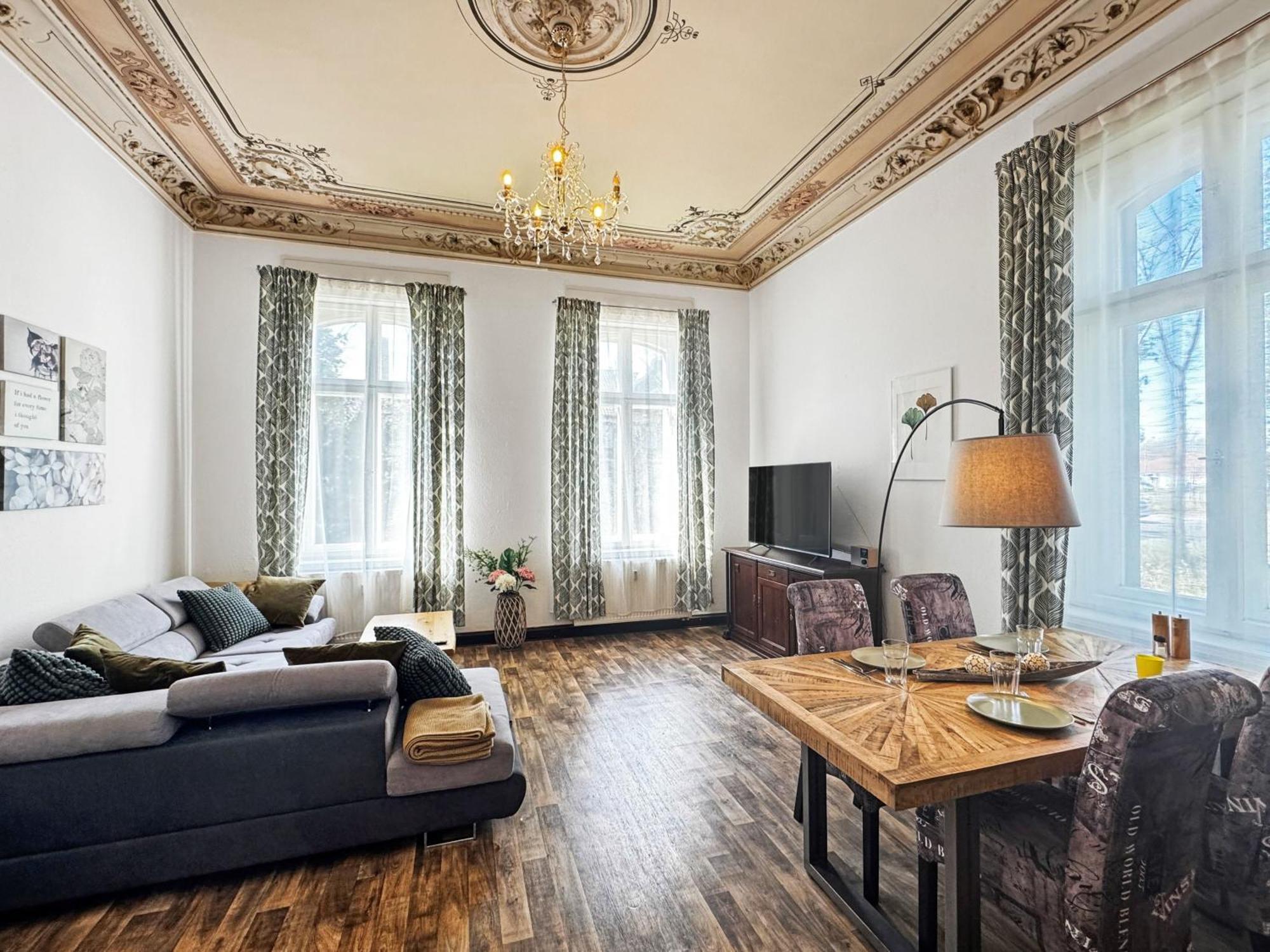 Ferienwohnung Villa Nieske - Jugendstil Denkmal, Free Wlan & Parken, Self Check-In, Smart-Tv Herzberg  Eksteriør billede