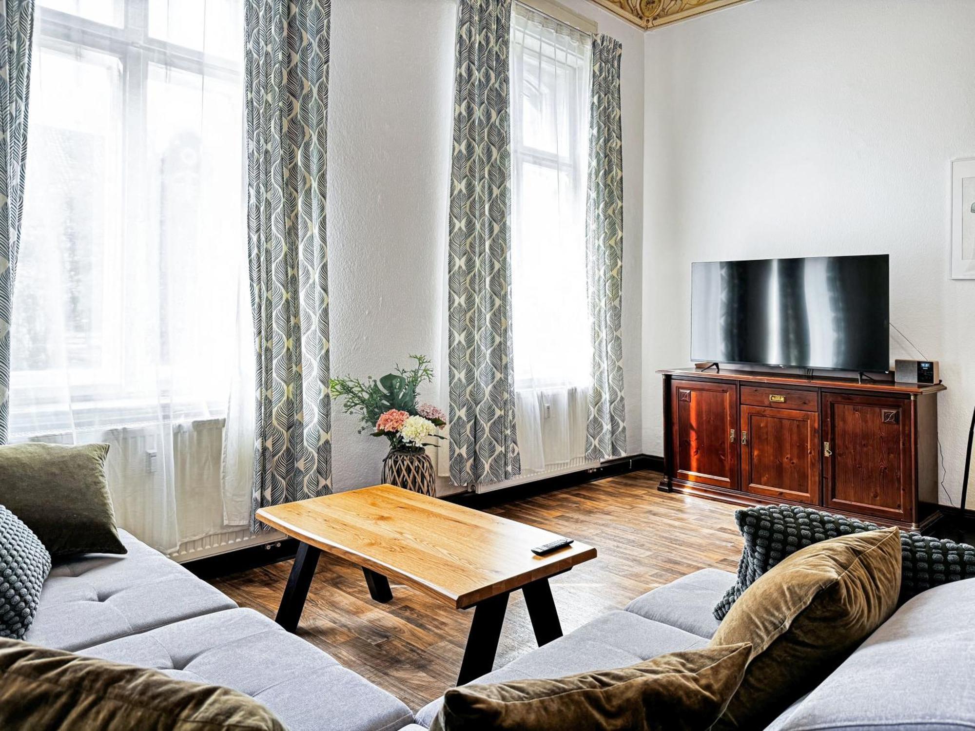 Ferienwohnung Villa Nieske - Jugendstil Denkmal, Free Wlan & Parken, Self Check-In, Smart-Tv Herzberg  Eksteriør billede